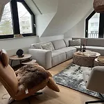 Luxuswohnung In Niederkassel